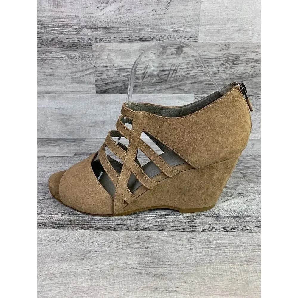 Eileen Fisher Womens Strappy Wedge Sandals Size 9.5 Beige Open Toe